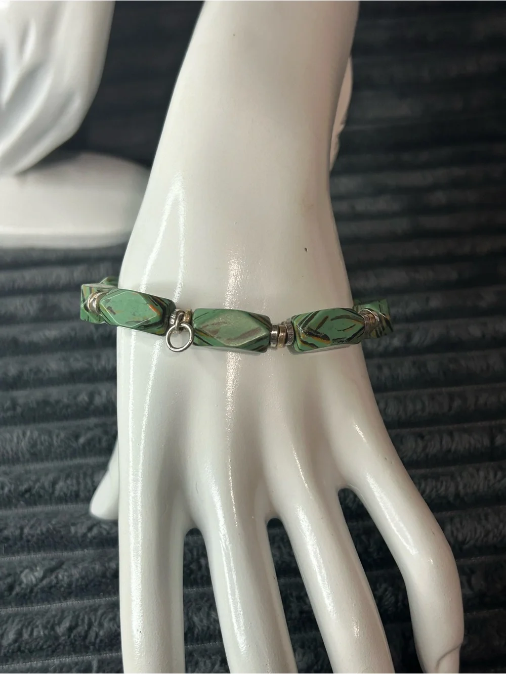 Olive Green Faceted Rice Bead Stretch Bracelet - Faux Wood Grain Chevron Pattern